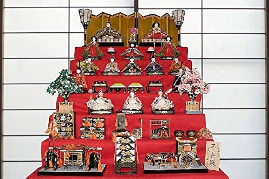 雛祭り　押絵飾りタペストリー KY82-280W／タペストリー／三段雛〈白〉